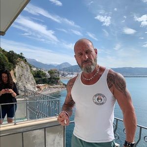 Meet your Posher, Demetrio